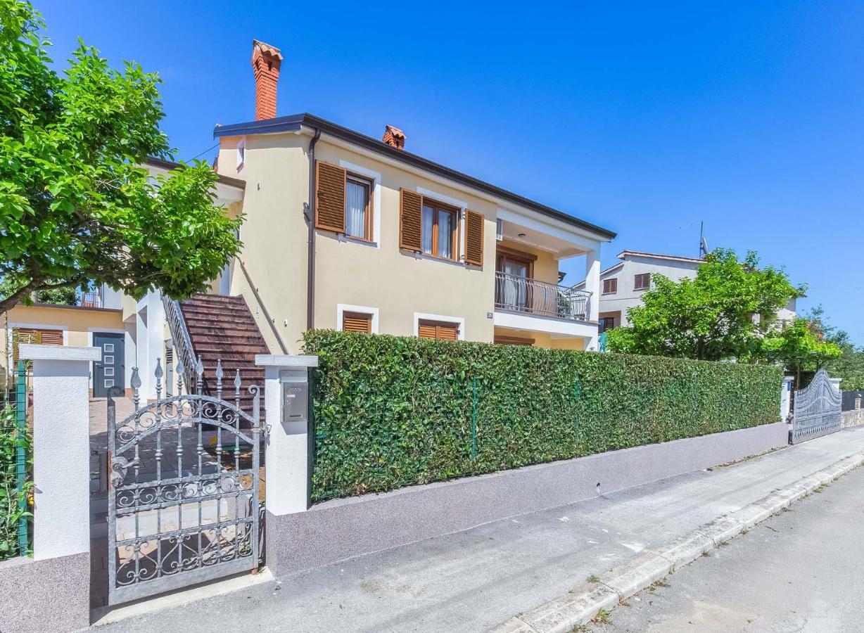 Rino Apartamento Poreč Exterior foto