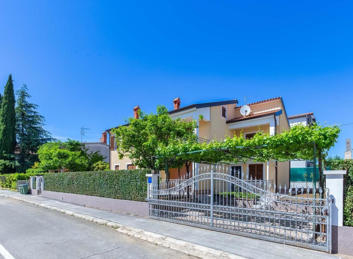 Rino Apartamento Poreč Exterior foto