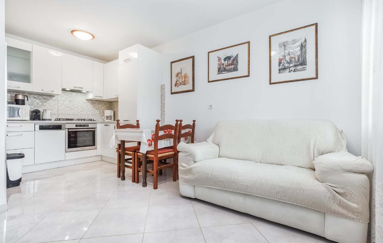 Rino Apartamento Poreč Exterior foto