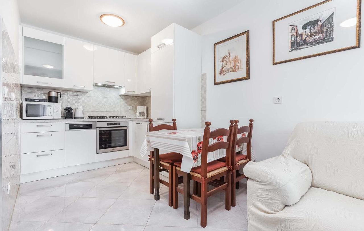 Rino Apartamento Poreč Exterior foto